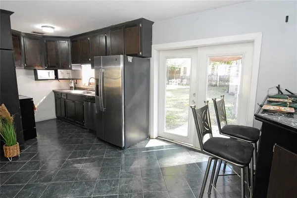 $370,000 | 2606 East Crystal Lake Avenue, Orlando, FL 32806