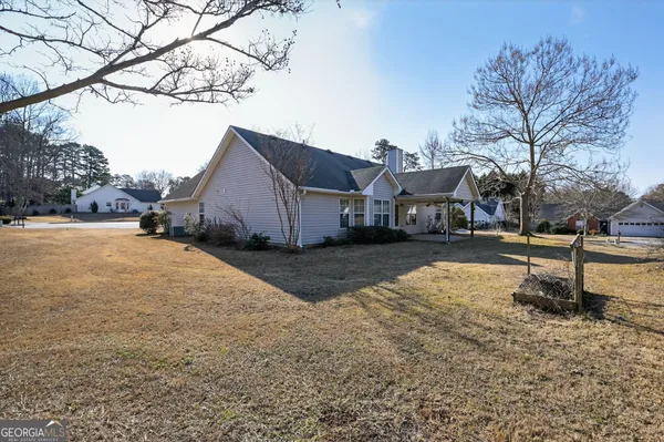 $378,500 | 5186 Sudbury Point Lane, Sugar Hill, GA 30518