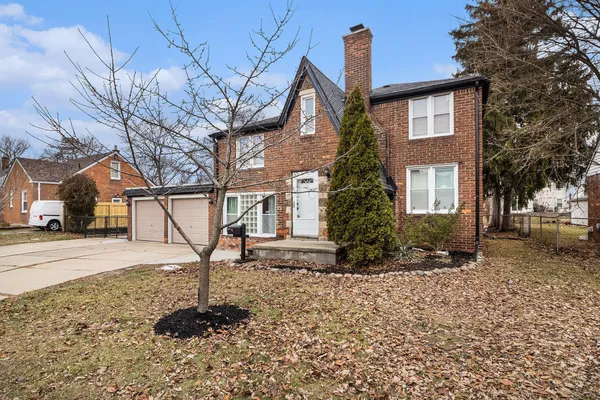 $383,000 | 6953 Mayburn Street, Dearborn Heights, MI 48127