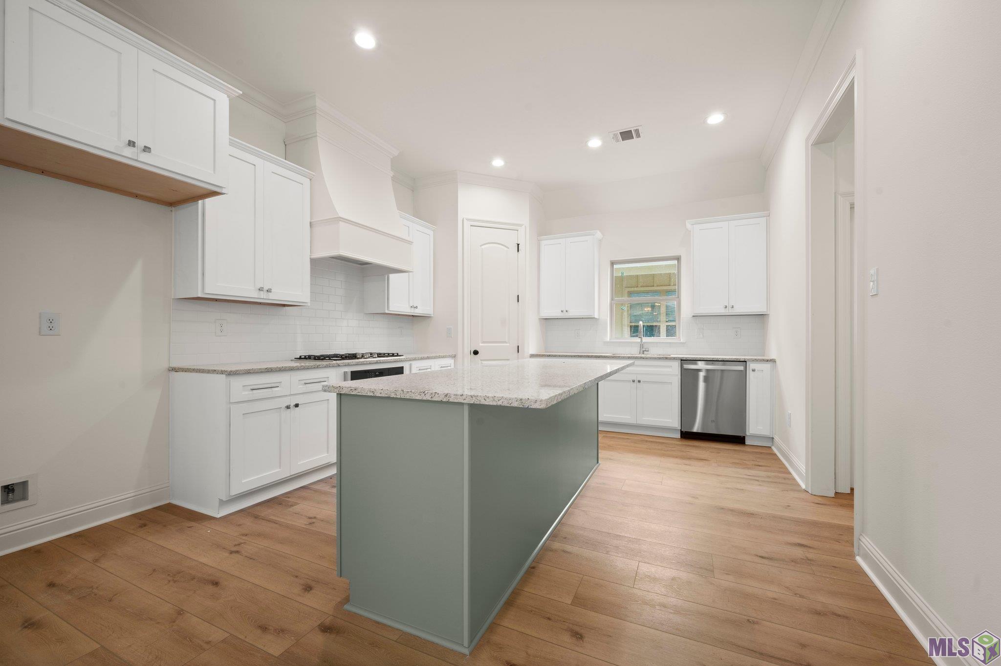 3237 Creekmere Lane Baton Rouge, LA 70810 - Photo 8 of 35