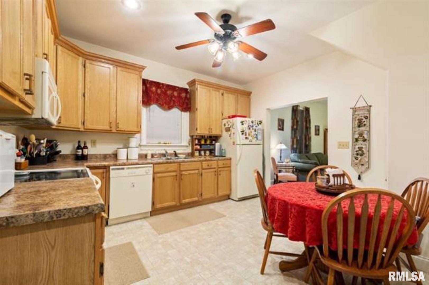 1121 North 5th Street Springfield, IL 62702 - Photo 9 of 18