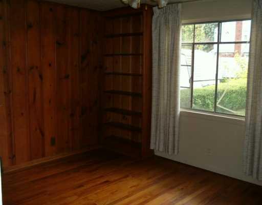 831 Shadycrest Road Beechview, PA 15216 - Photo 3 of 4 Dining Room.