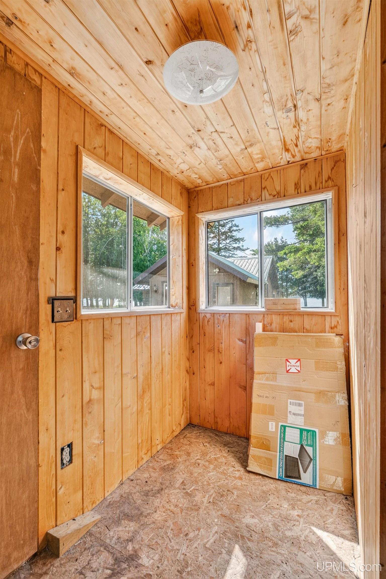 703 Corbridge Road Gulliver, MI 49840 - Photo 55 of 77