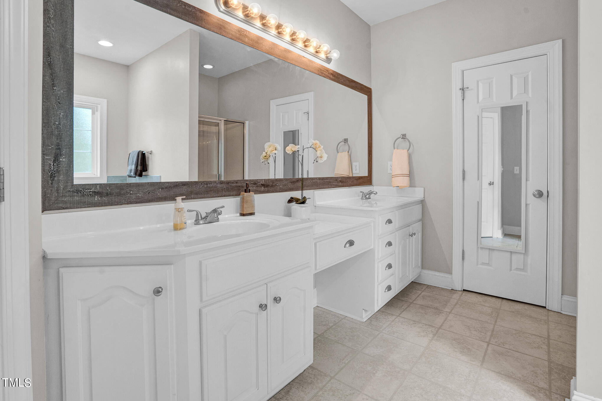 18 Fox Pen Drive Raleigh, NC 27603 - Photo 11 of 27 DSC07010