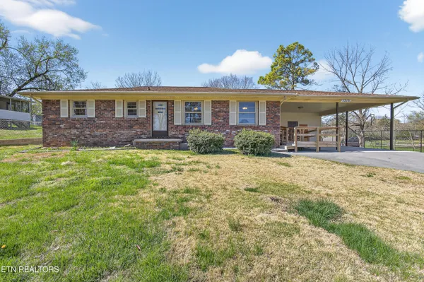 $339,000 | 1715 Levy Drive, Powell, TN 37849