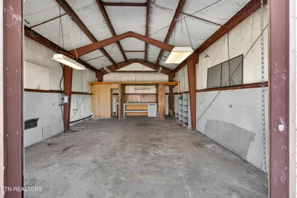 $339,000 | 1715 Levy Drive, Powell, TN 37849