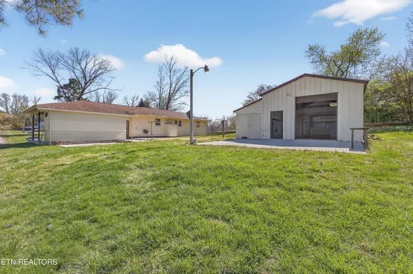 $339,000 | 1715 Levy Drive, Powell, TN 37849