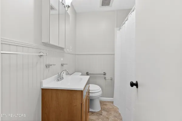 $339,000 | 1715 Levy Drive, Powell, TN 37849