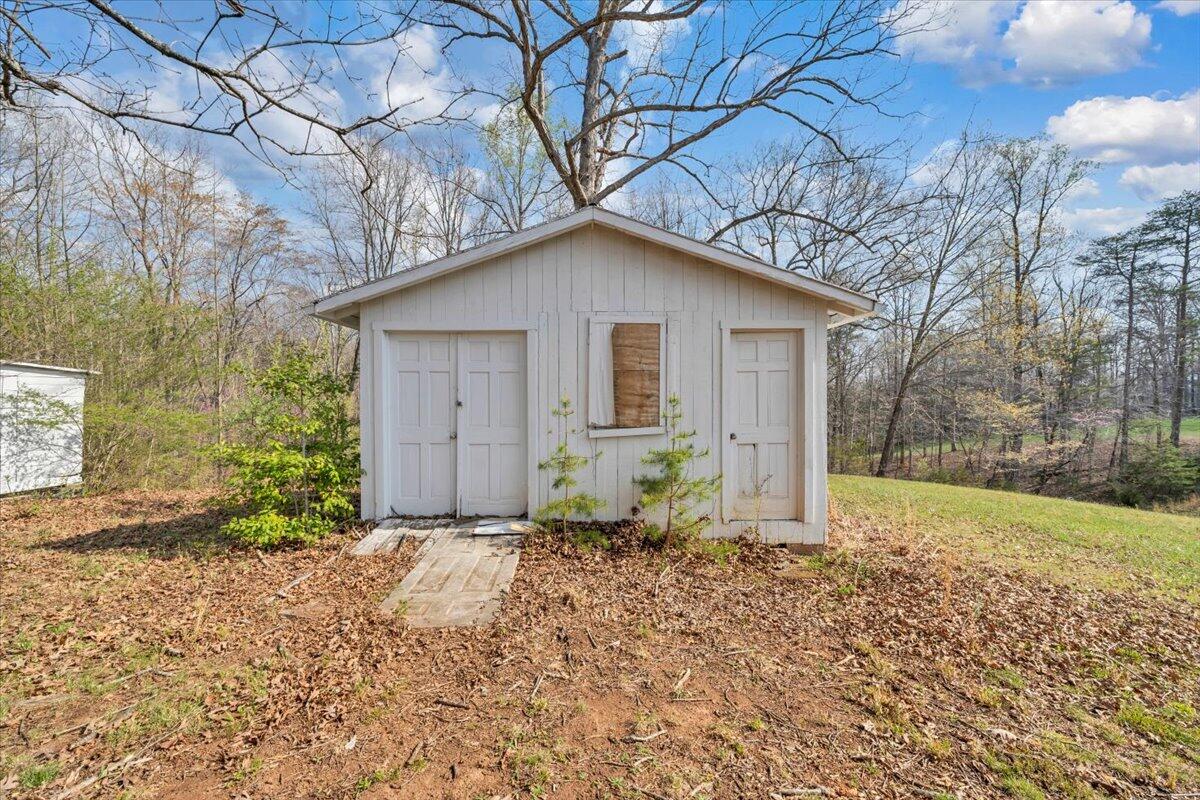825 Knob Church Road Henry, VA 24102 - Photo 30 of 61 36-MIB04968