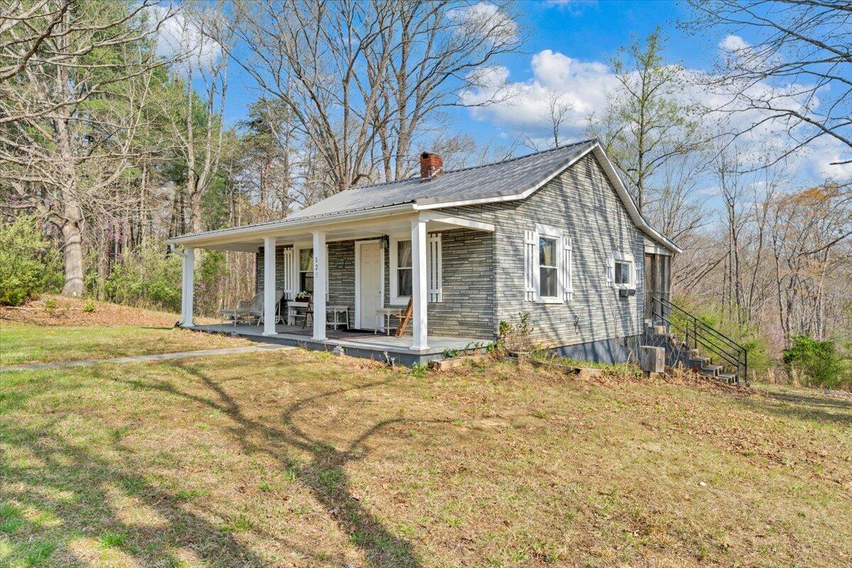 825 Knob Church Road Henry, VA 24102 - Photo 31 of 61 34-MIB04932
