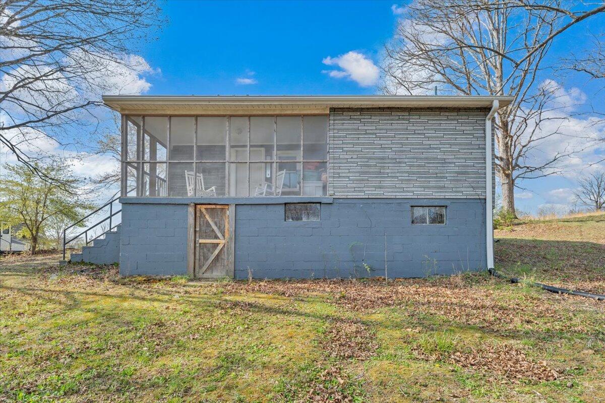 825 Knob Church Road Henry, VA 24102 - Photo 38 of 61 27-MIB04956