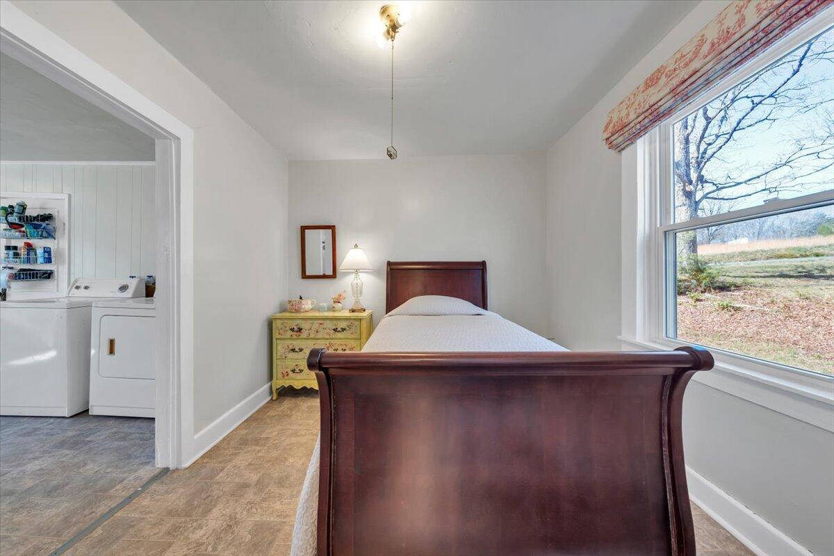 825 Knob Church Road Henry, VA 24102 - Photo 48 of 61 16-MIB04905