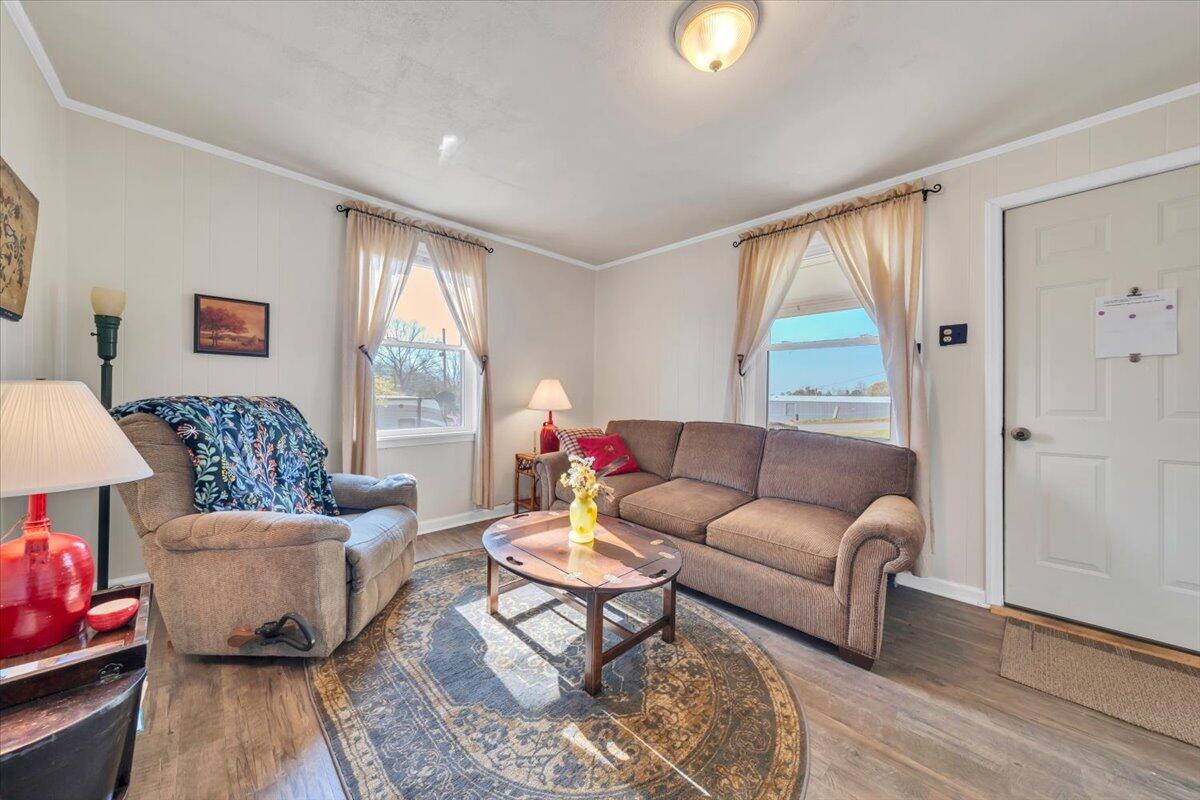 825 Knob Church Road Henry, VA 24102 - Photo 5 of 61 05-MIB04857