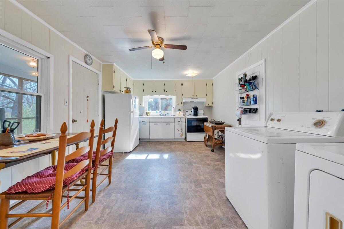 825 Knob Church Road Henry, VA 24102 - Photo 56 of 61 07-MIB04896