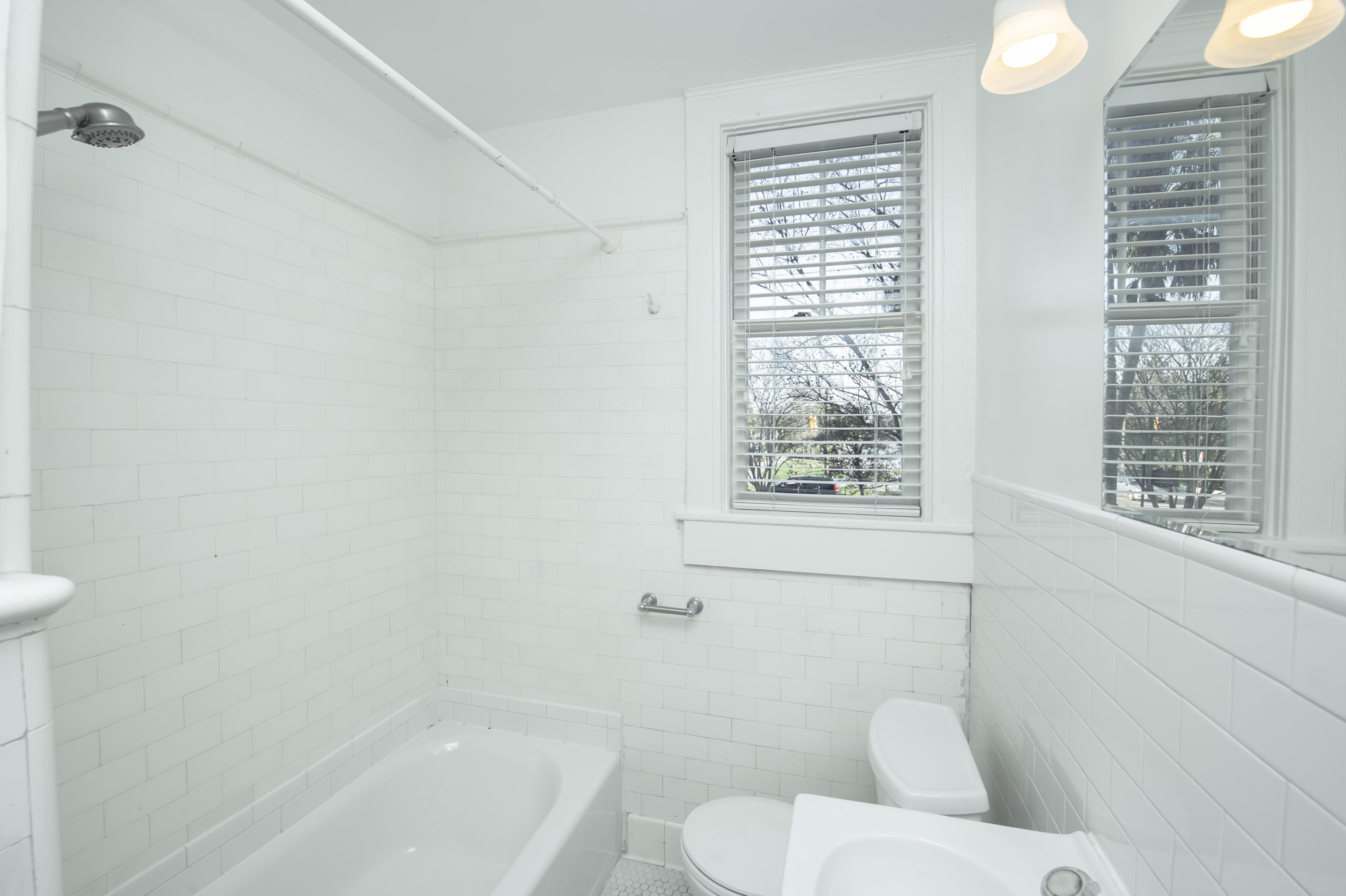63 Rutledge Avenue, Unit 1 Charleston, SC 29401 - Photo 14 of 22 63 Rutledge 1_Low Res-13
