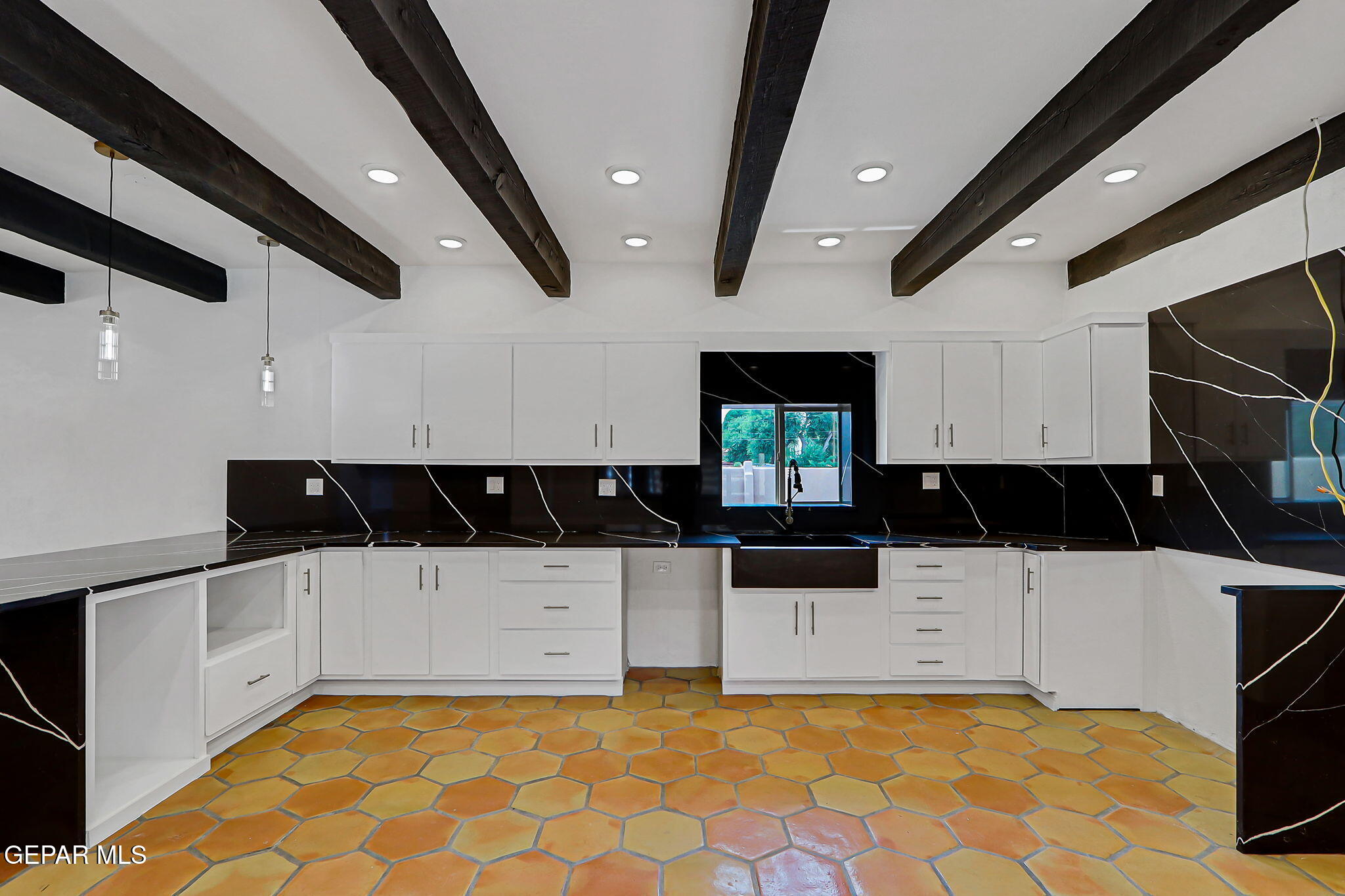 1067 Gardner Road El Paso, TX 79932 - Photo 12 of 59 44-web-or-mls-IMG_5293