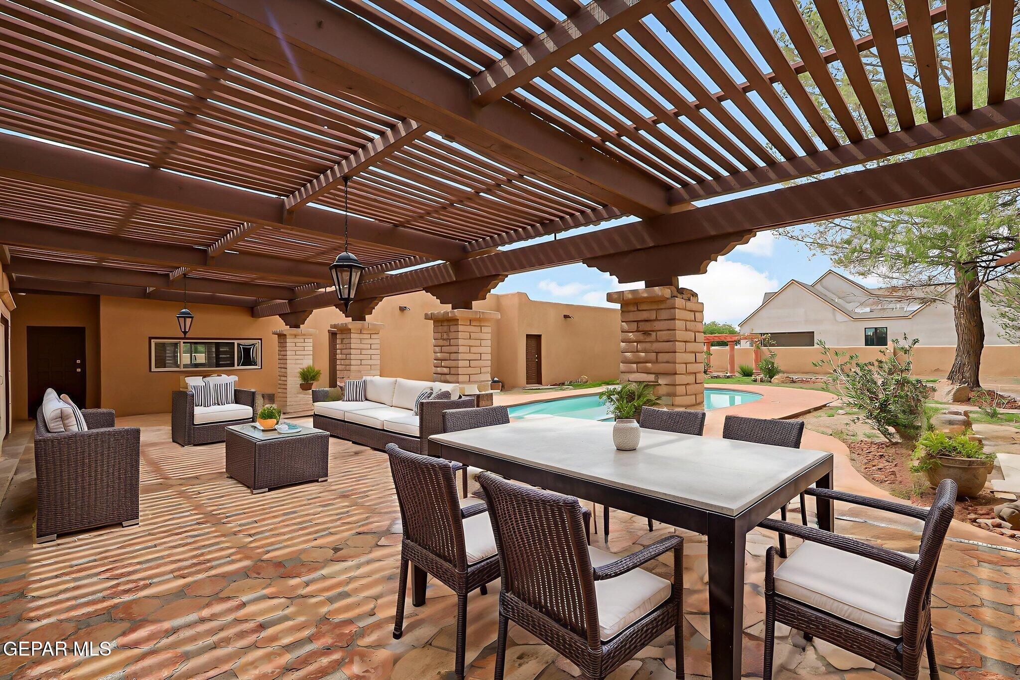 1067 Gardner Road El Paso, TX 79932 - Photo 2 of 59 80-web-or-mls-IMG_5502 virtually staged