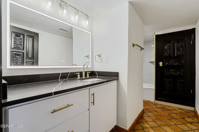 $1,100,000 | 1067 Gardner Road, El Paso, TX 79932