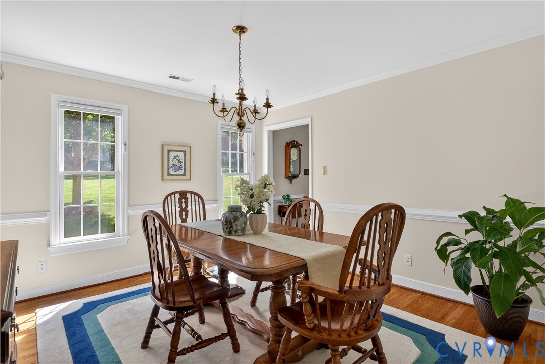 5404 Rock Harbour Road Midlothian, VA 23112 - Photo 13 of 69 Note crown and chair rail moulding