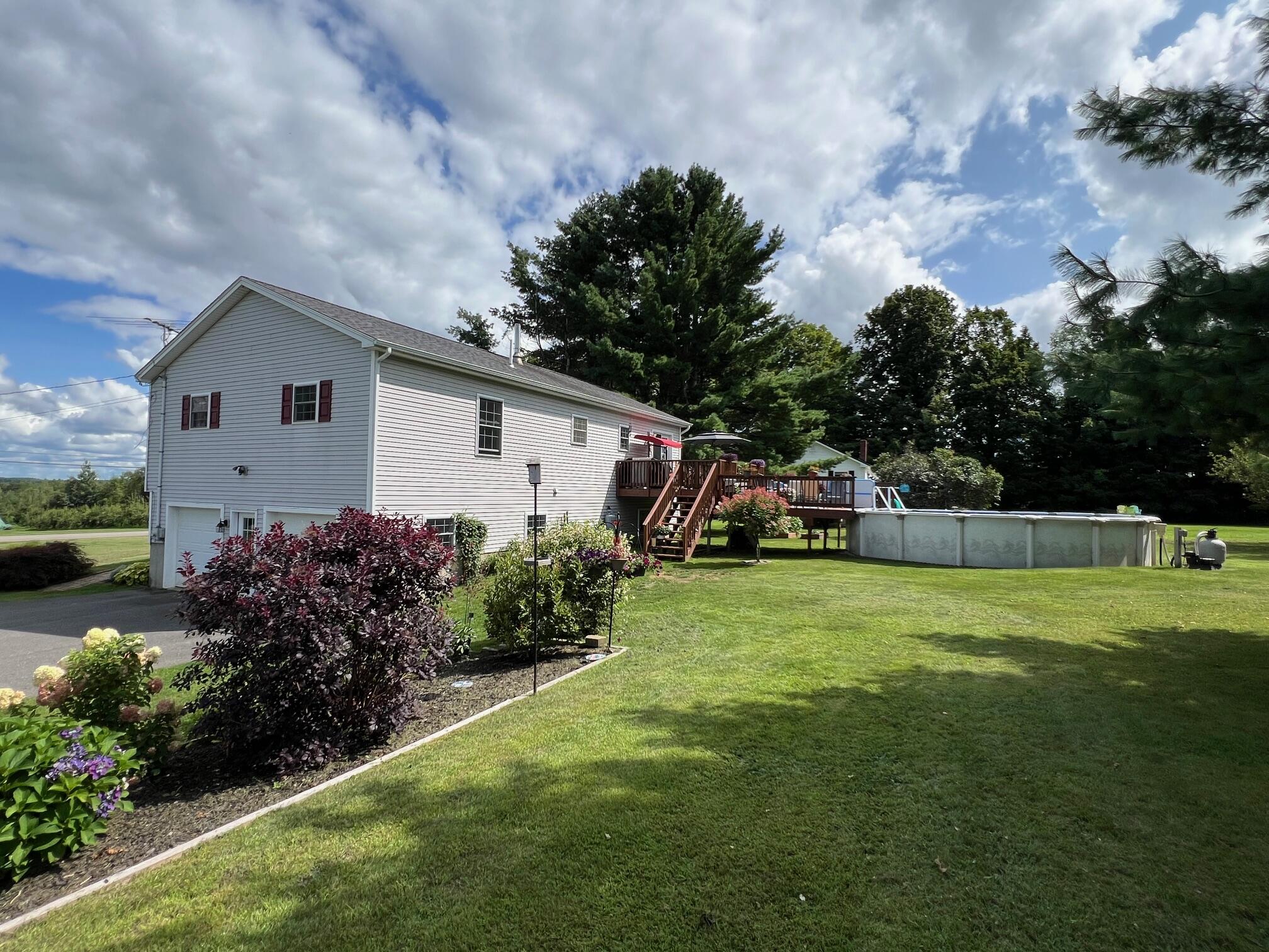 246 Golf Course Road Newport, ME 04953 - Photo 2 of 33 2