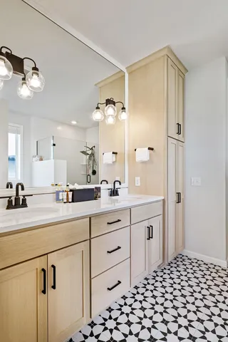 $685,000 | 6510 Harvest Way, Chaska, MN 55318