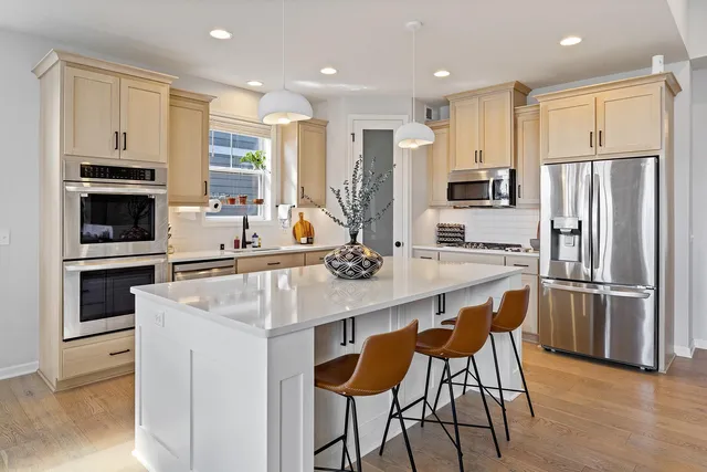 $685,000 | 6510 Harvest Way, Chaska, MN 55318