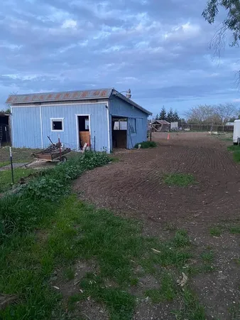$2,900 | 7604 16th Street, Elverta, CA 95626