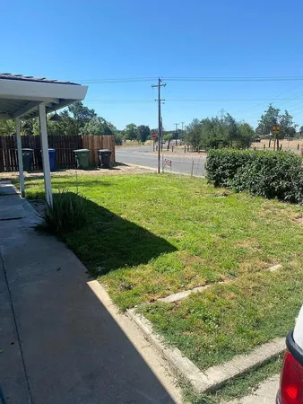 $2,900 | 7604 16th Street, Elverta, CA 95626