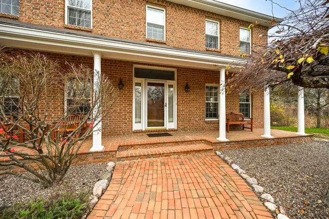 $939,000 | 3230 Yale Court, Brookfield, WI 53005