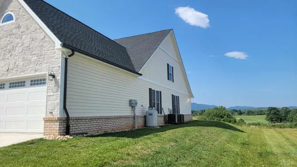 $514,900 | 45 Grandset Drive, Forest, VA 24551