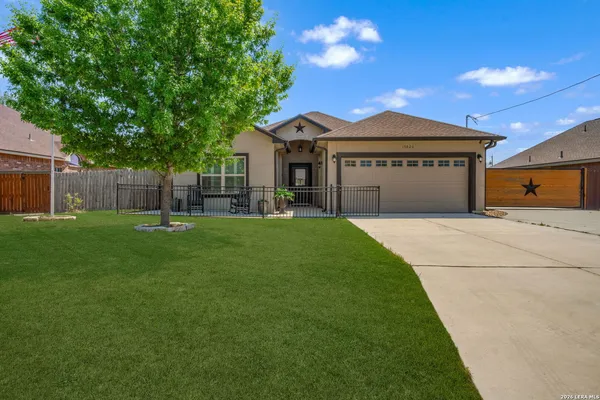 $529,900 | 15820 Chippewa Boulevard, Selma, TX 78154