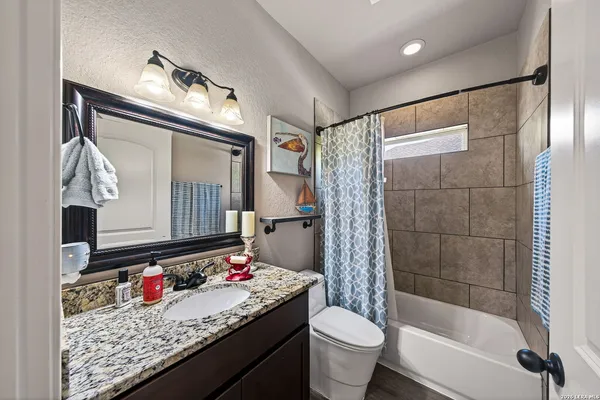 $529,900 | 15820 Chippewa Boulevard, Selma, TX 78154