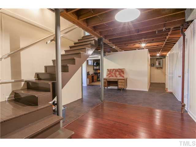 606 Wofford Road Durham, NC 27707 - Photo 9 of 13 Gallery Image 9