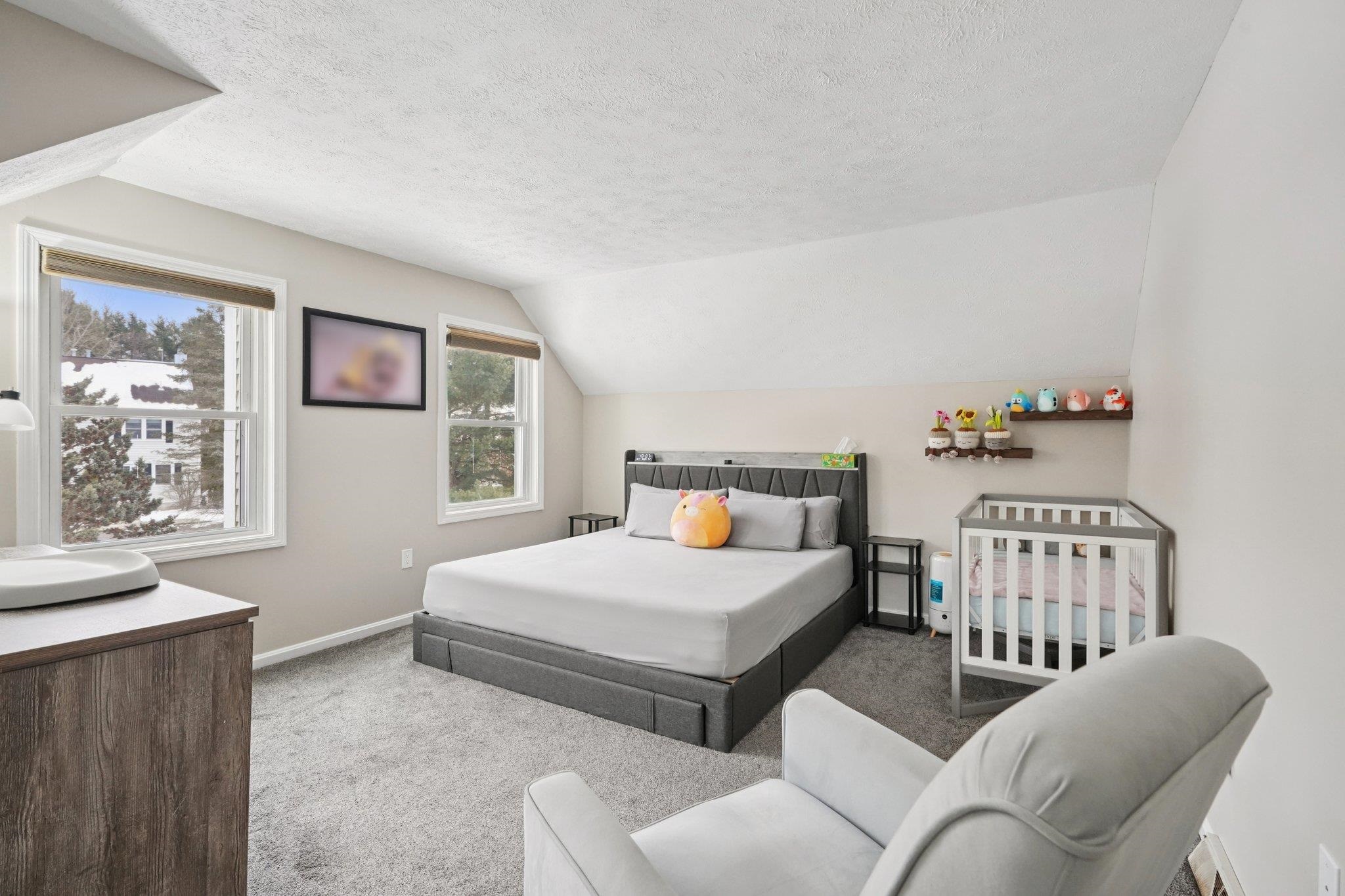 16 Cadogan Way Nashua, NH 03062 - Photo 17 of 35