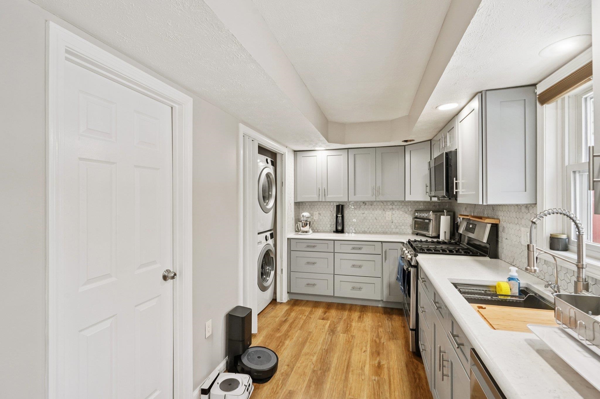 16 Cadogan Way Nashua, NH 03062 - Photo 8 of 35