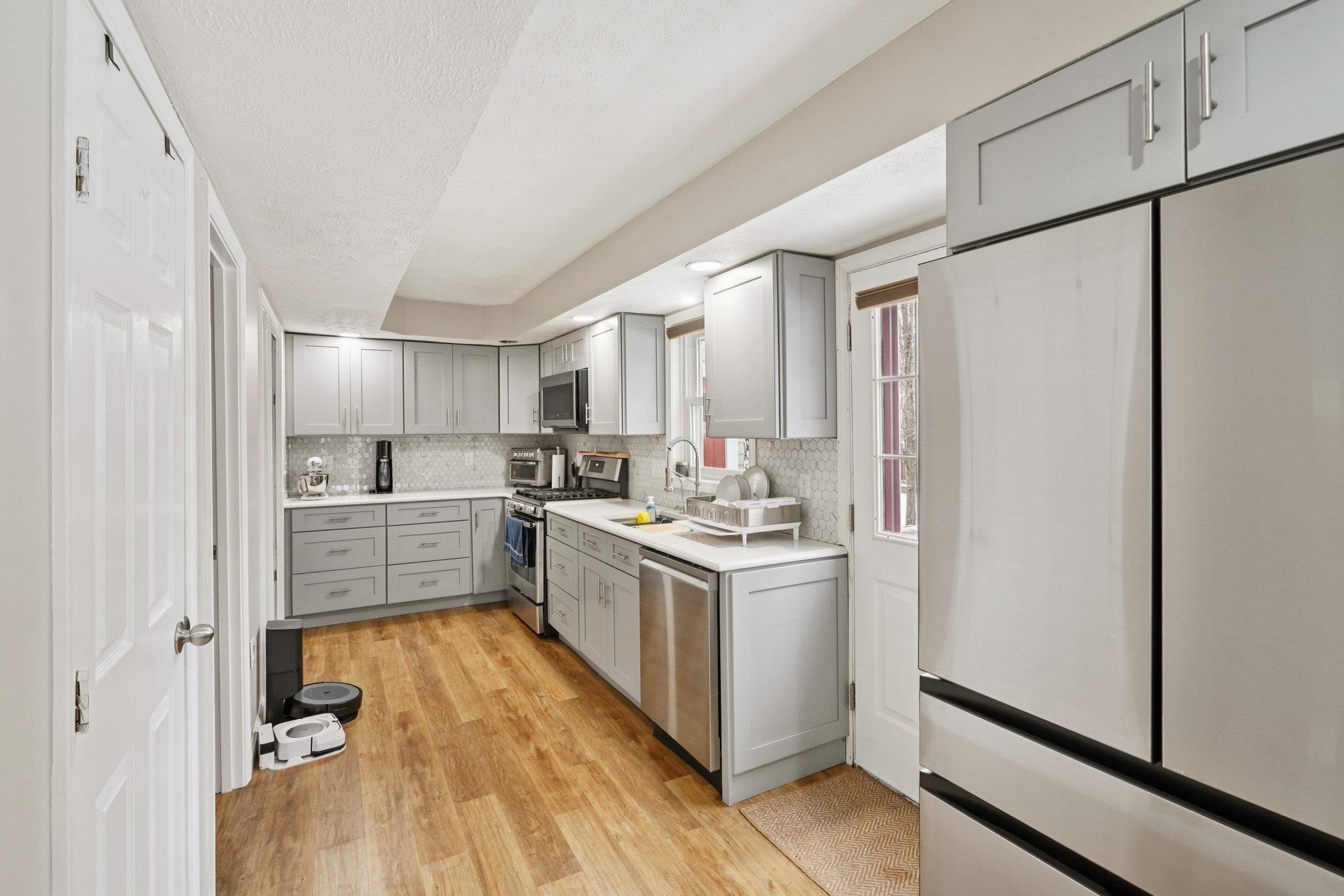 16 Cadogan Way Nashua, NH 03062 - Photo 10 of 35