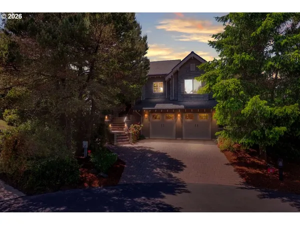 $1,329,000 | 15 Sea Watch Court, Florence, OR 97439