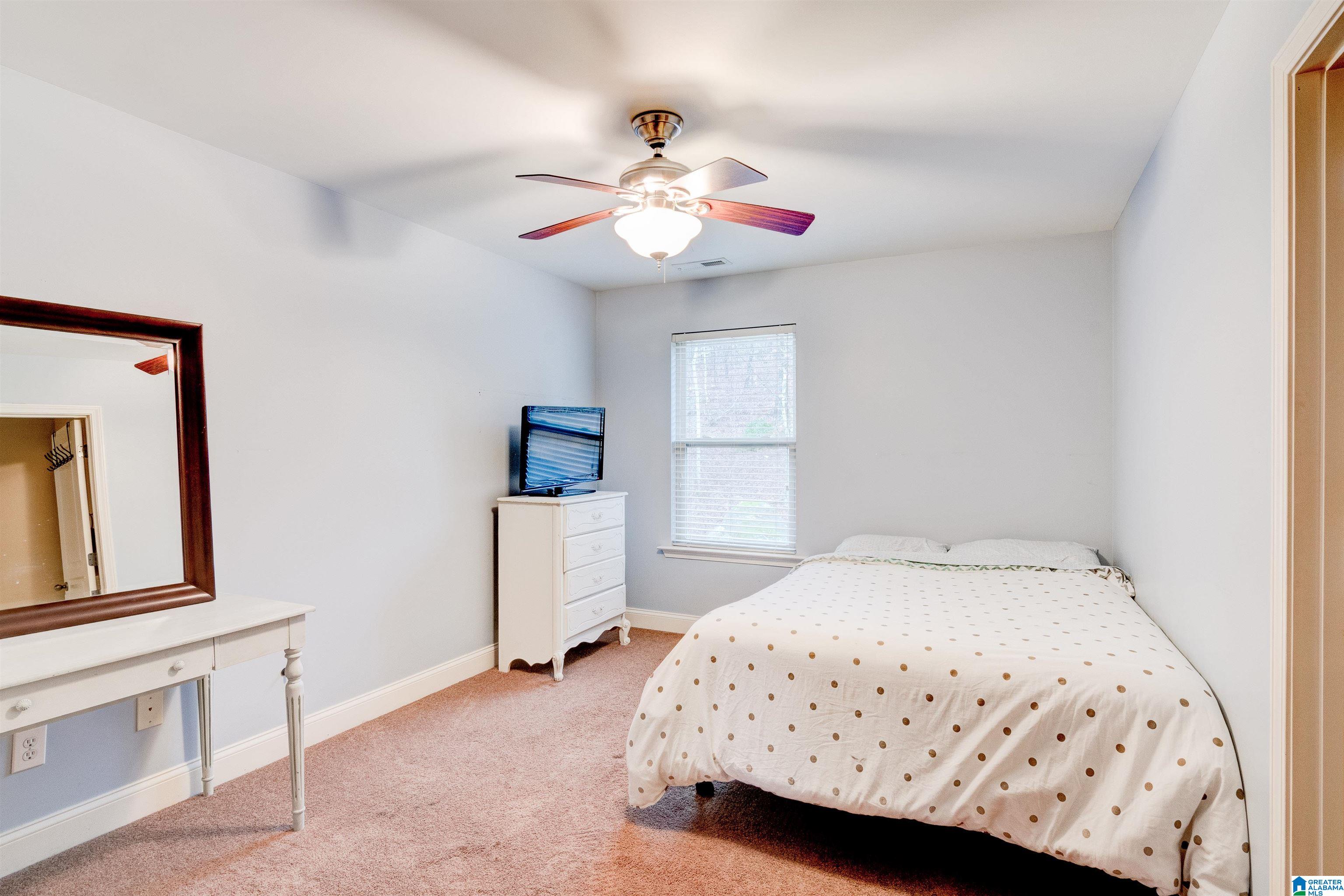 312 Middleridge Drive Springville, AL 35146 - Photo 7 of 49