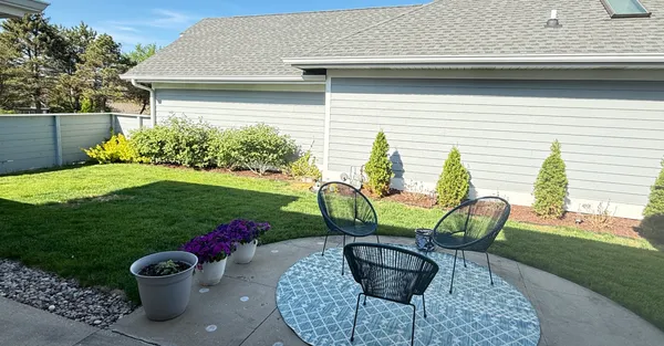 $484,900 | 14048 Waters Edge Trail, New Berlin, WI 53151