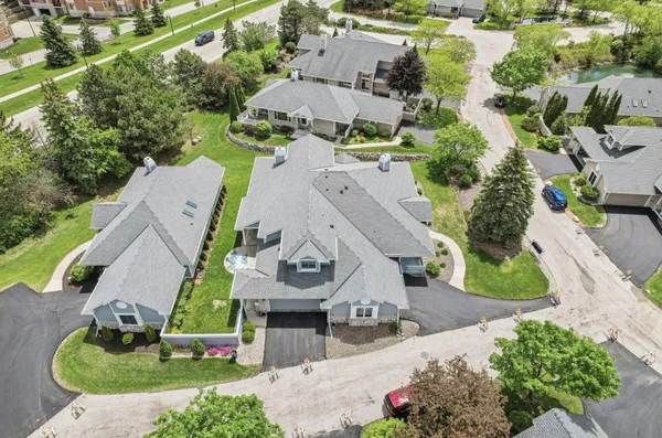 $484,900 | 14048 Waters Edge Trail, New Berlin, WI 53151
