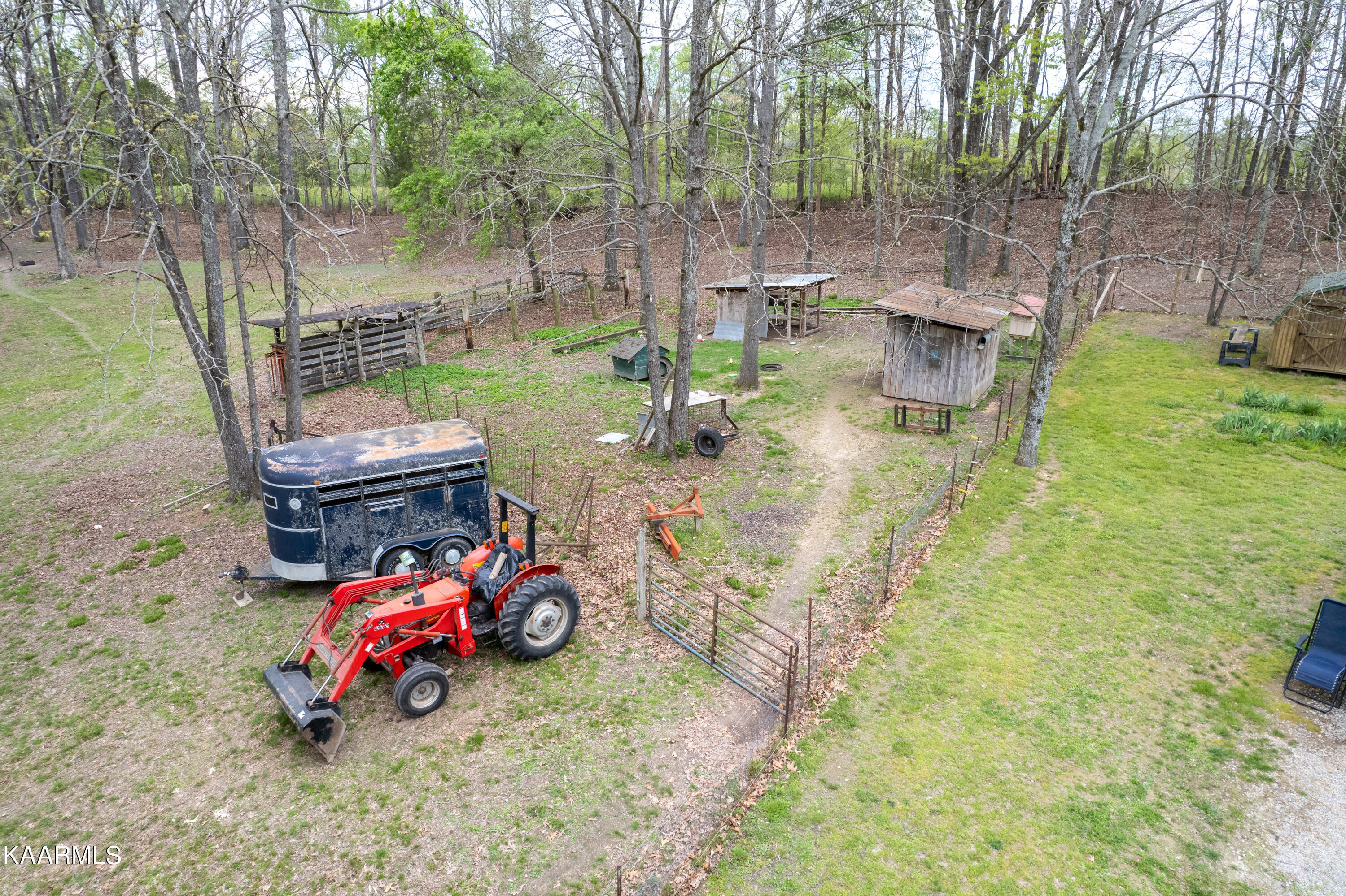 180 Shoemaker Lane Decatur, TN 37322 - Photo 45 of 60 180 Shoemaker Ln-44