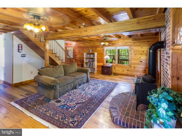 2111 North Firelane Road Southampton, NJ 08088 - Photo 10 of 25 Living Room