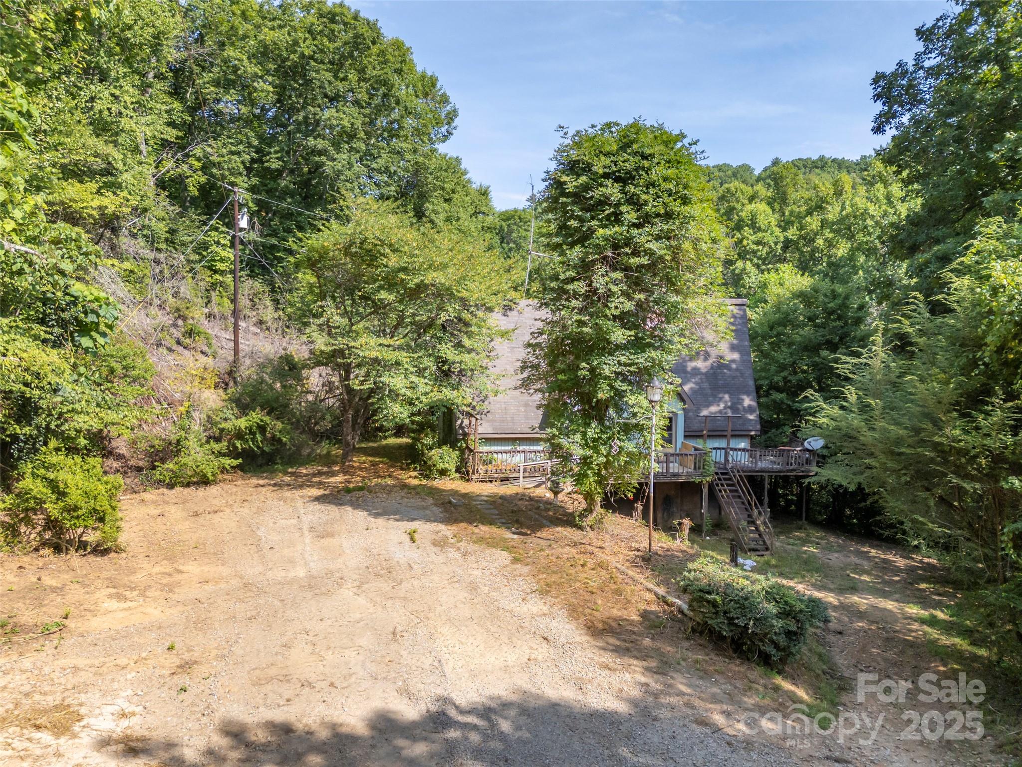 1084 Old Howard Gap Road Saluda, NC 28773 - Photo 8 of 48
