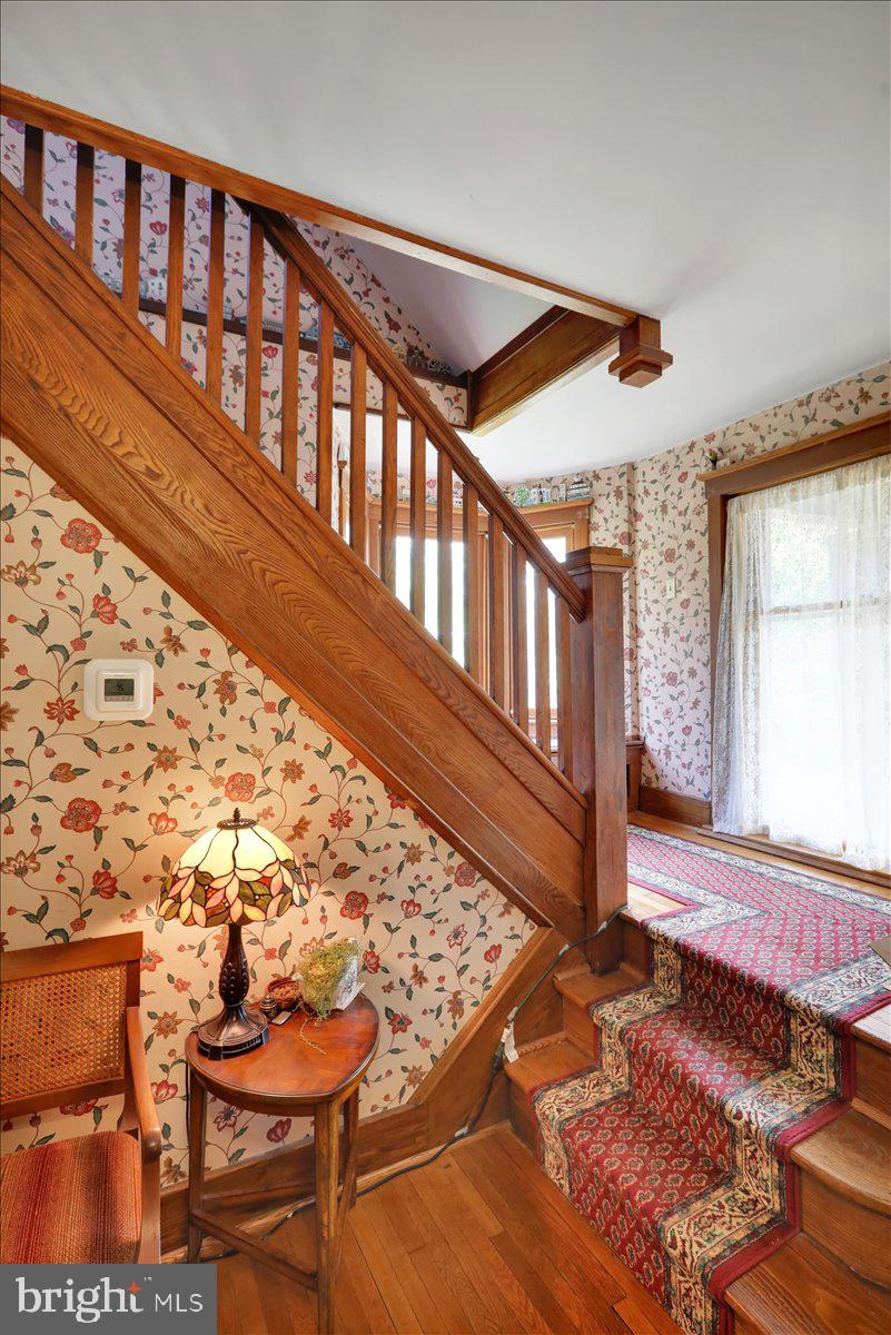 207 State Street Reading, PA 19607 - Photo 7 of 55 Original Wood Working on Staircase and molding