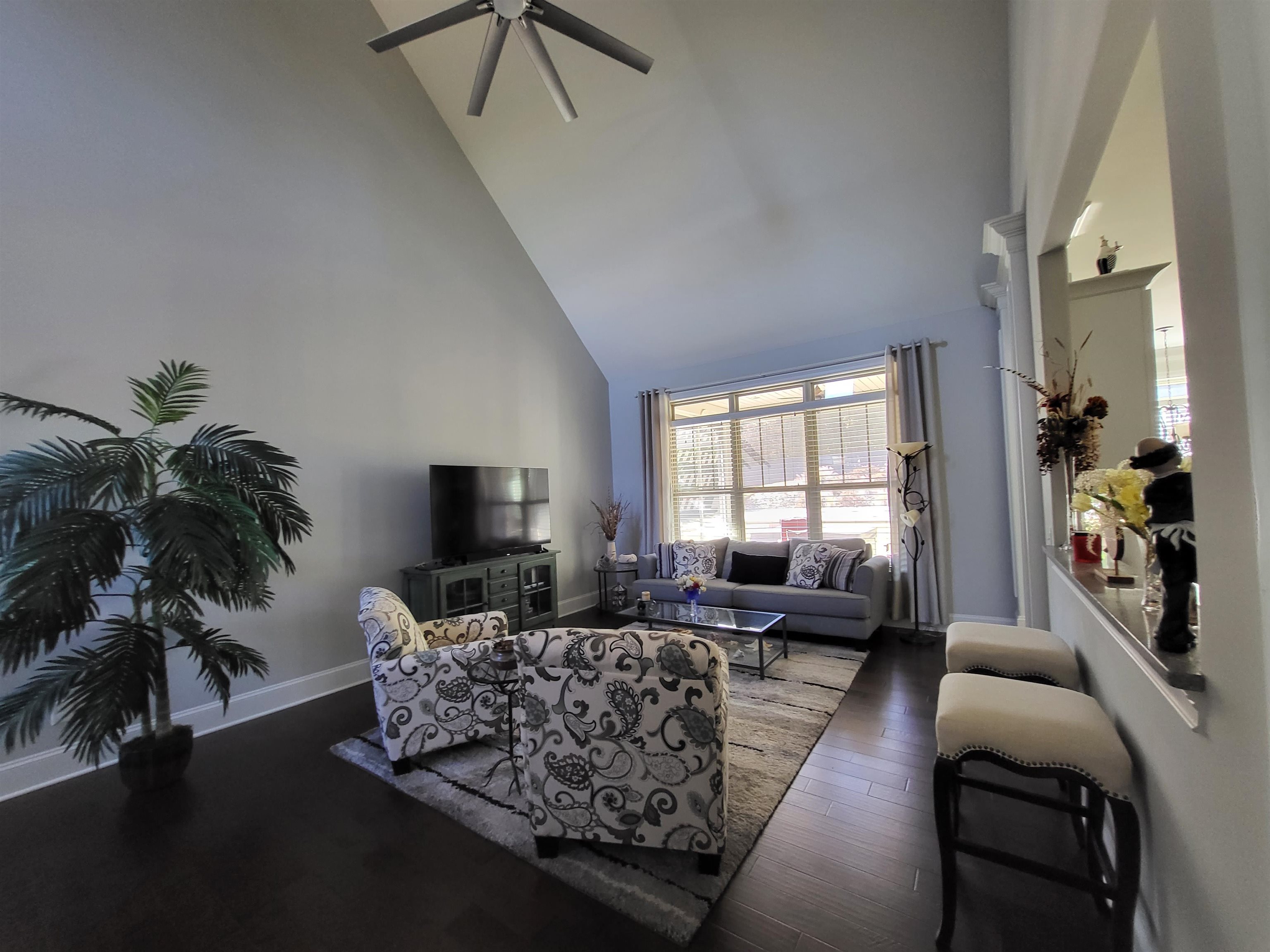 209 Carshalton Drive Lyman, SC 29365 - Photo 3 of 36