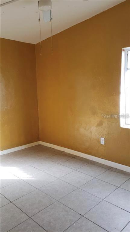 1102 Emeralda Road Orlando, FL 32808 - Photo 11 of 14