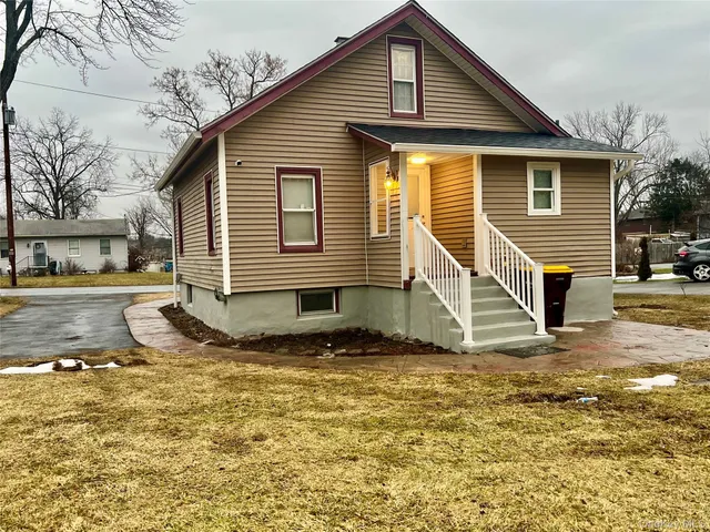 $335,000 | 55 Hulse Avenue, Middletown, NY 10940