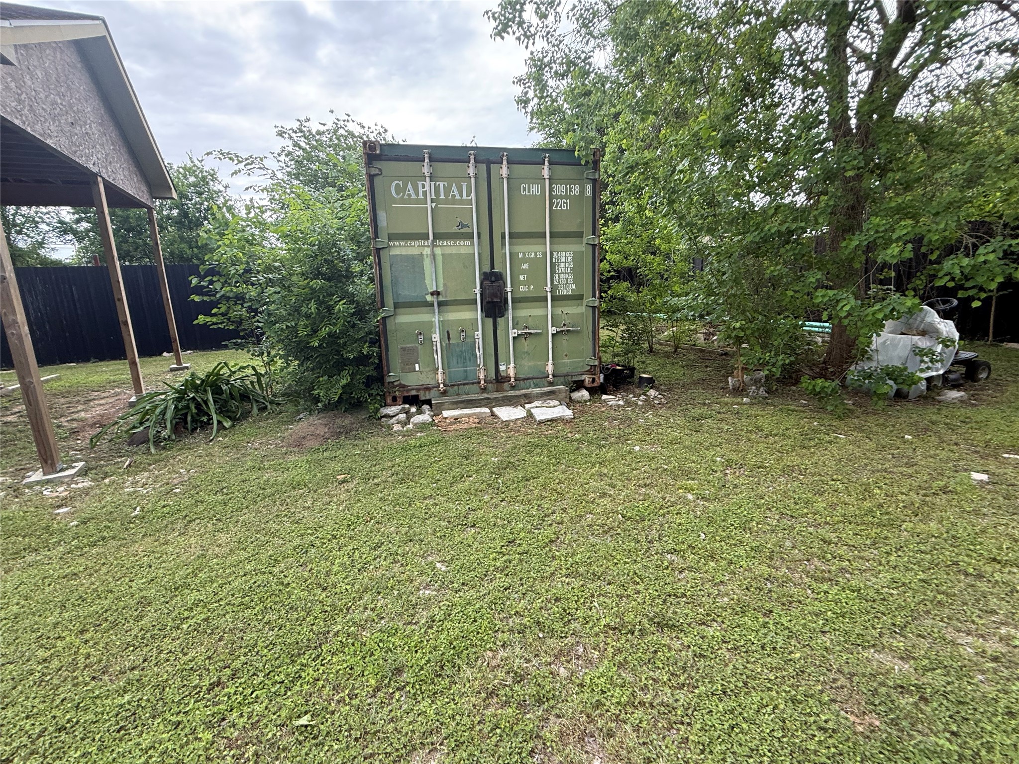 10338 Aldine Westfield Road Houston, TX 77093 - Photo 7 of 18