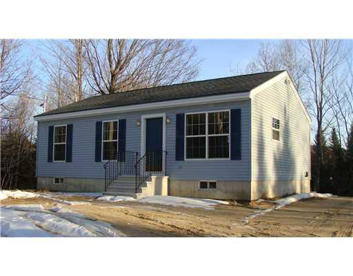24 Sumner Road West Paris, ME 04289 - Photo 1 of 7 Exterior Front.