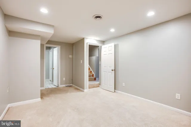 a view of empty room